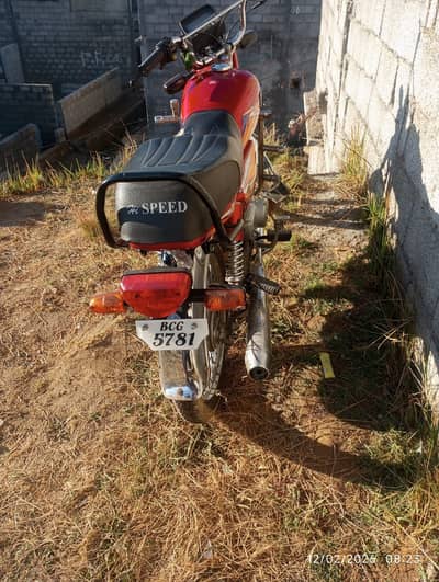 Well Maintained High Speed Motorcycle for Sale