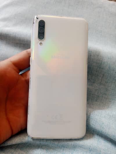 samsung a30s 100%ok condition 10/08
