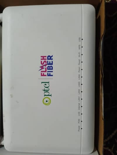 PTCL F670L optical fiber device