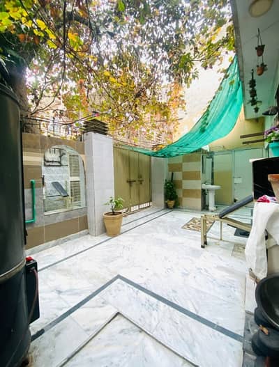 8 Marla Luxury Ultra Spanish Ground floor For Rent  For Females, Family k lya Available hai Ready to Move Urgently