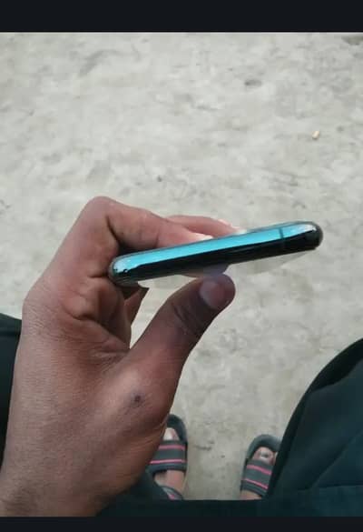 iPhone 11 Pro PTA water pack 88 health 10/10