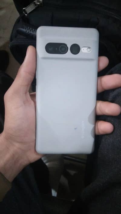 pixel 7 pro officially PTA condition is almost 10/10