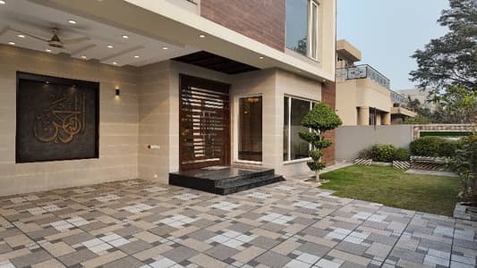 One Kanal House In K Block Of DHA Phase 6 near K Club With Basement And All Other Facilities Urgent For Sale