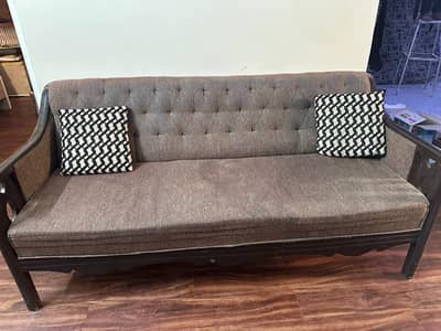 sofa set of 5 with table