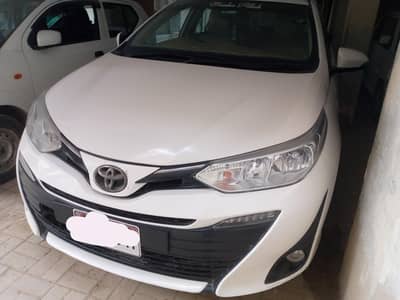 Toyota Yaris 1.5 top of the line model 2021