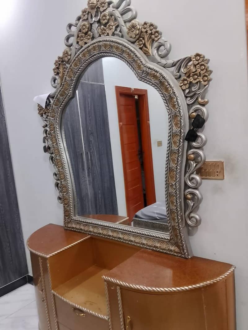 چنیوٹی اسٹائل بیڈ 2