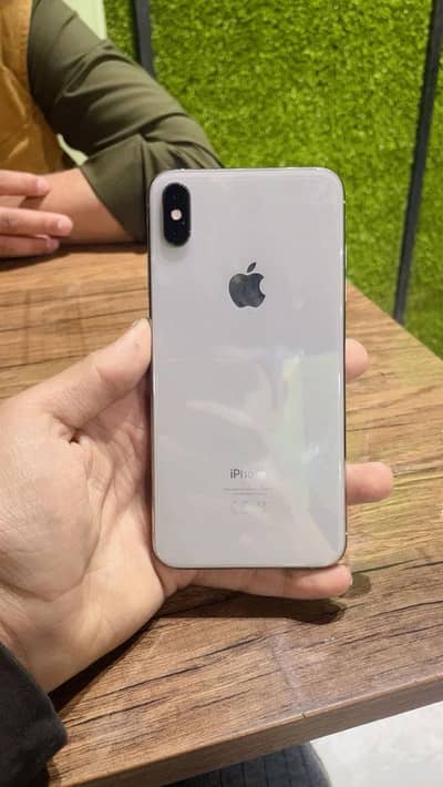 I phone xs max