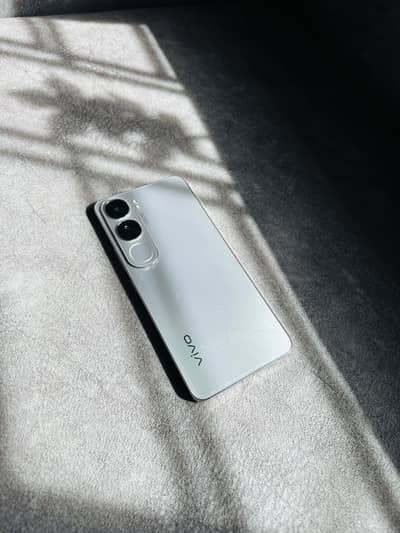 Vivo y200