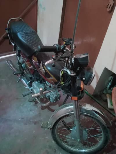 HONDA || CD 70 || Edition || Model 2025