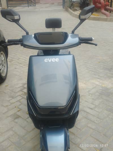 Evee Gen-z scooty