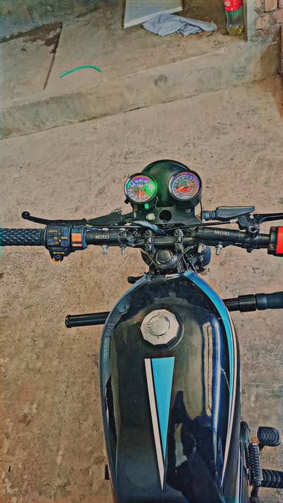 United converted to Cafe Racer Top speed 100  Nickname *_Cruser_*