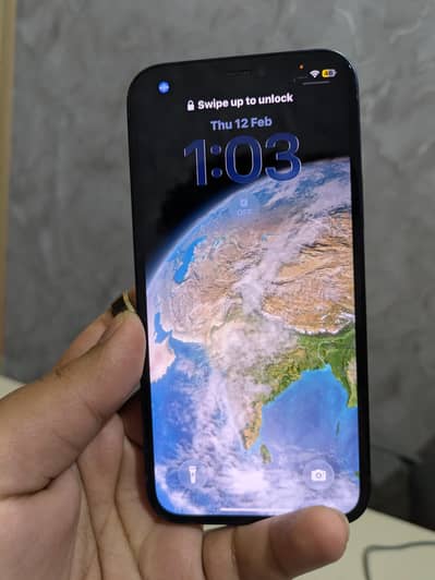 iPhone 12 – 64GB – 10/10 Condition