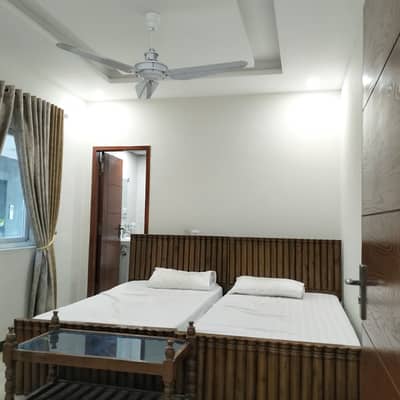 3 bed luxury furnished apartment