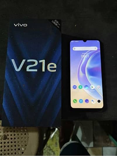 vivo v21e 8 GB RAM 128 GB memory 0325/1263/112