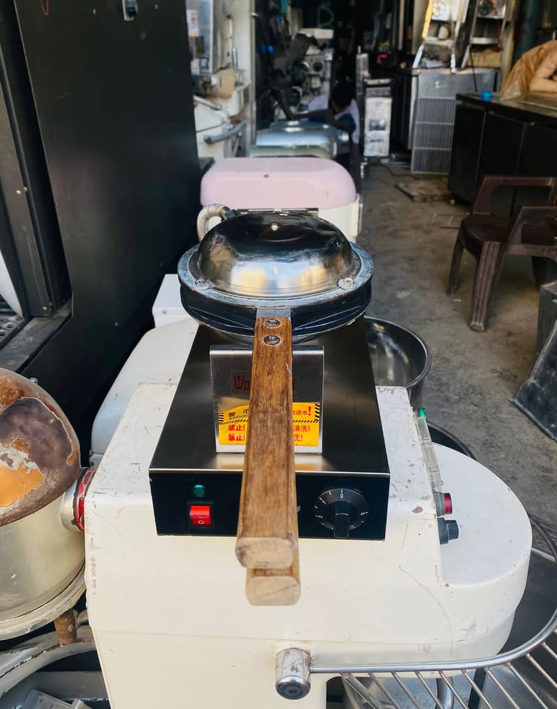 Waffle machine 6