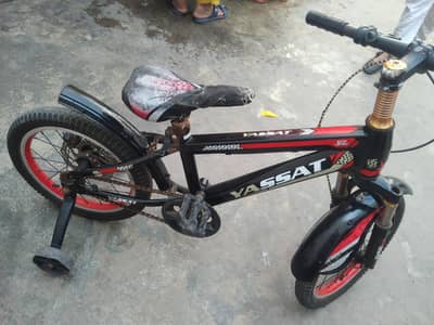importad cycle 16 inch ki good condition urgent sale 03020066870