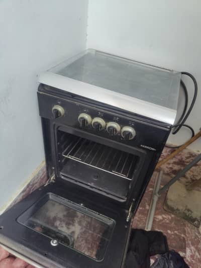 Zabardast Condition Cooking Range For Sale – Bilkul Theek Working 10/1