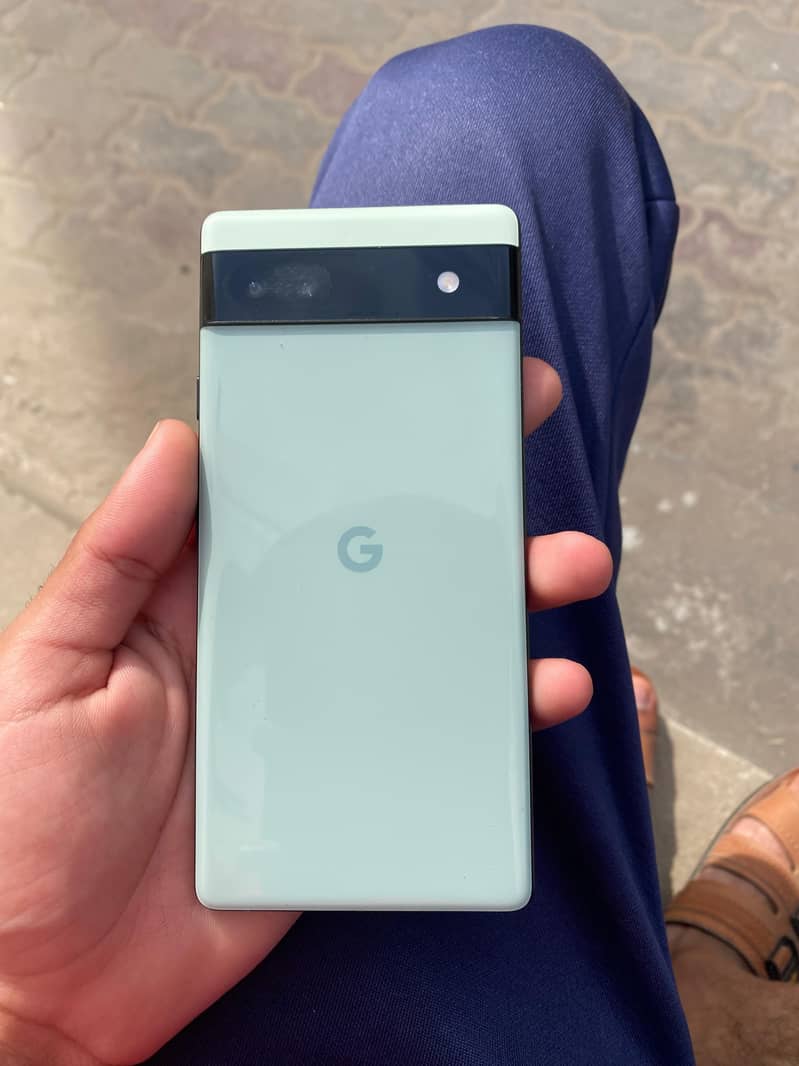Google Pixel 6a 4