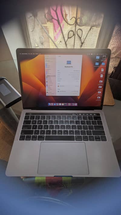 MacBook pro 2017 16gb/512gb