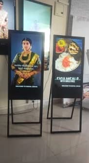 Digital portable standee-Kiosk-Smart Podium Rostrum-video camera