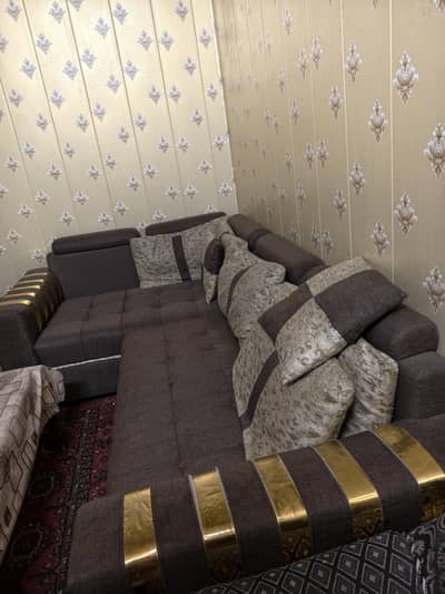 L Shape Sofa 4 seaters 10/10 condition