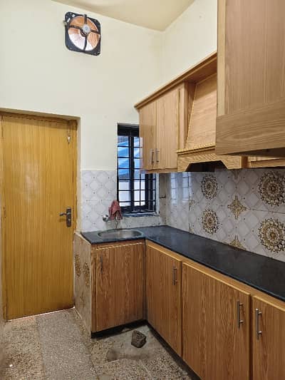 i-10/1 size 1000 square foot House for sale renovated house Idea location Street size 25 feet