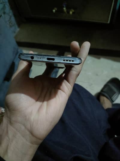 realme 8 pro with box 8/128