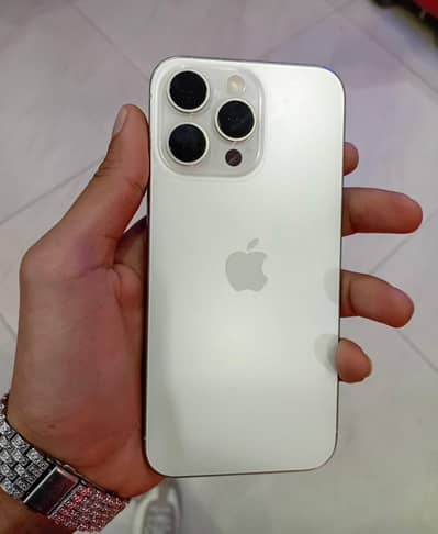 iPhone 15 pro max jv