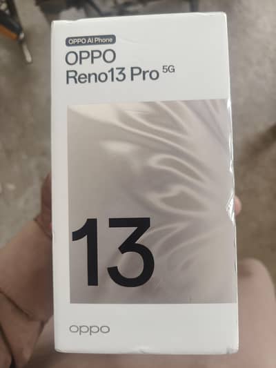 OPPO Reno 13 pro