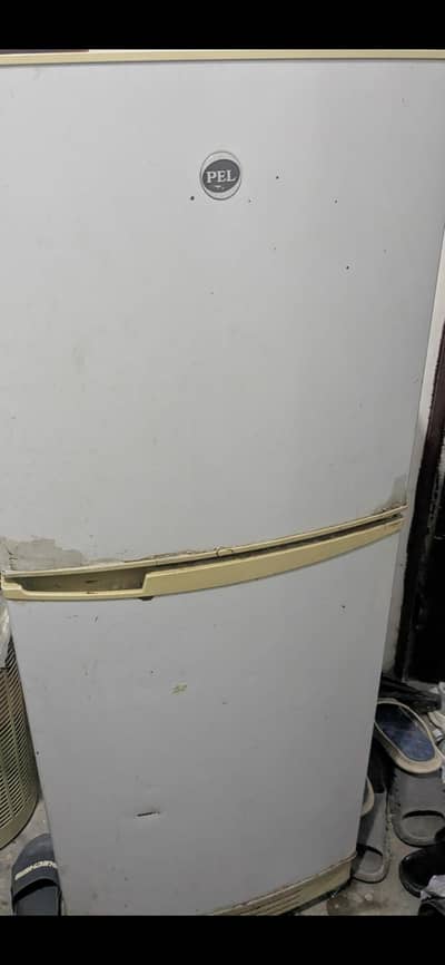 Pel Refrigerator in perfect working condition