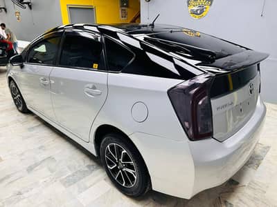 Toyota Prius S Touring Selection 1.8 2014