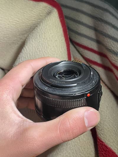 canon 50mm lense