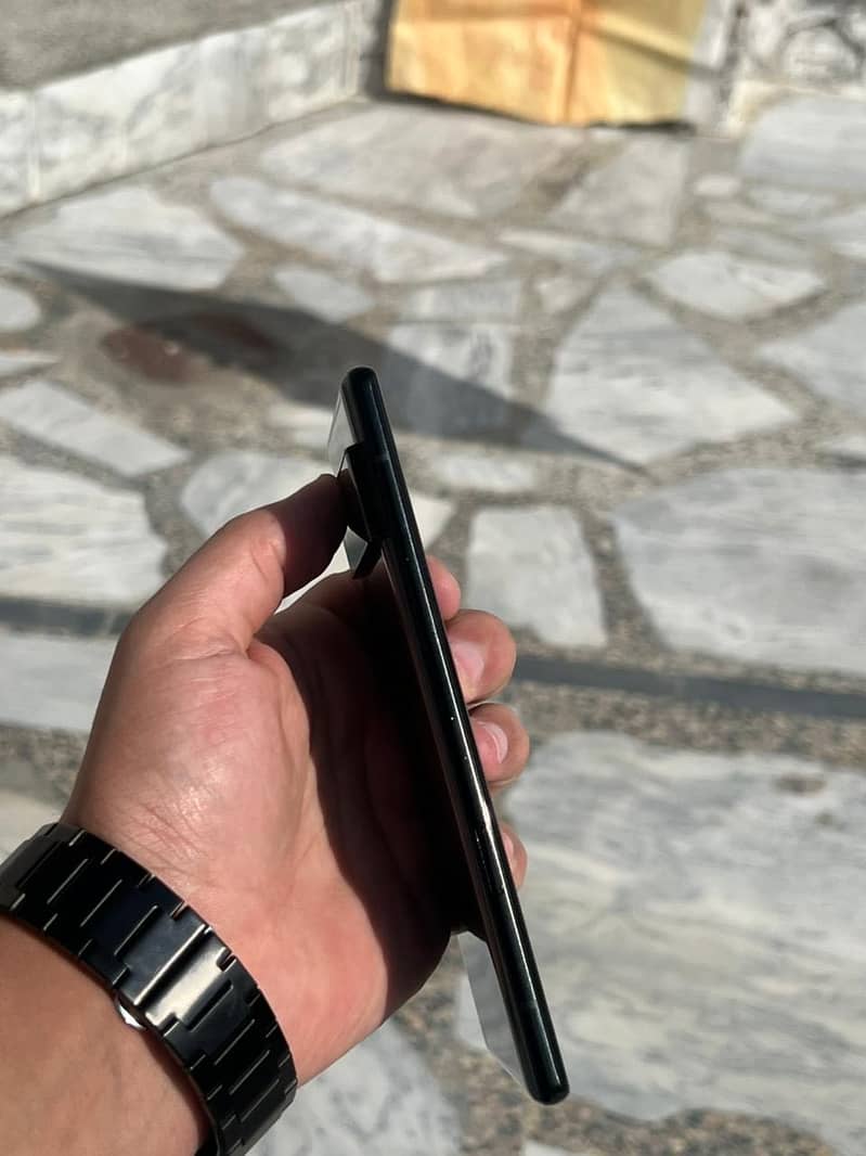 Google pixel 6 pro 5