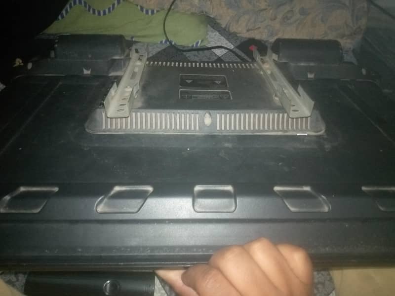 Android new version LED TV 1