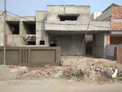 Grey Structure 14 Marla House Available In Divine Gardens For sale