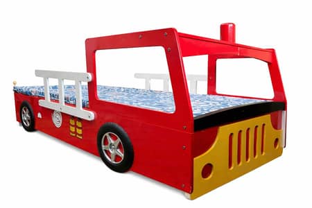 Fire truck themed bed with dico paint and moalty foam mattress 10*