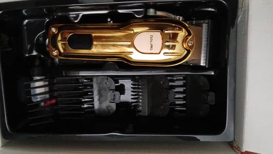 machine hair cutting