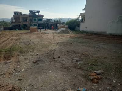Prime Location 10 Marla Plot For Sale In Bahria Town Phase 7 Rawalpindi