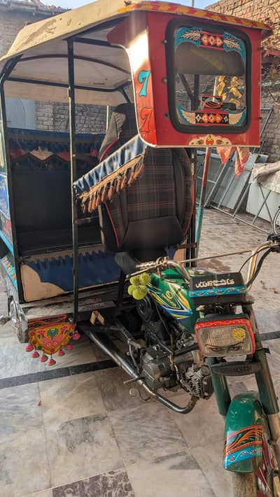 Chingchi 2018 model used ha per achi condition me ha  only serius pers