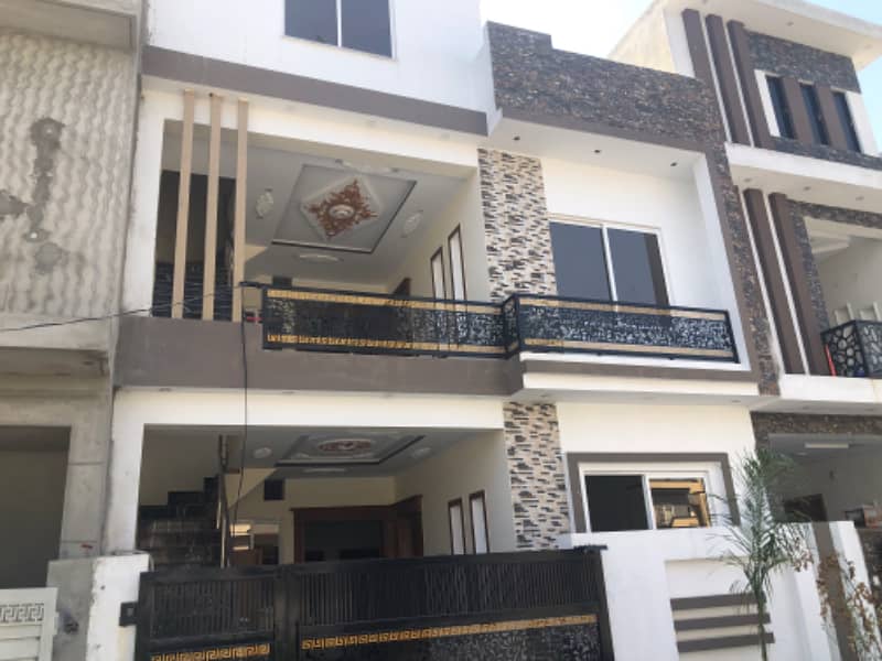 Ideal location solid construction 1