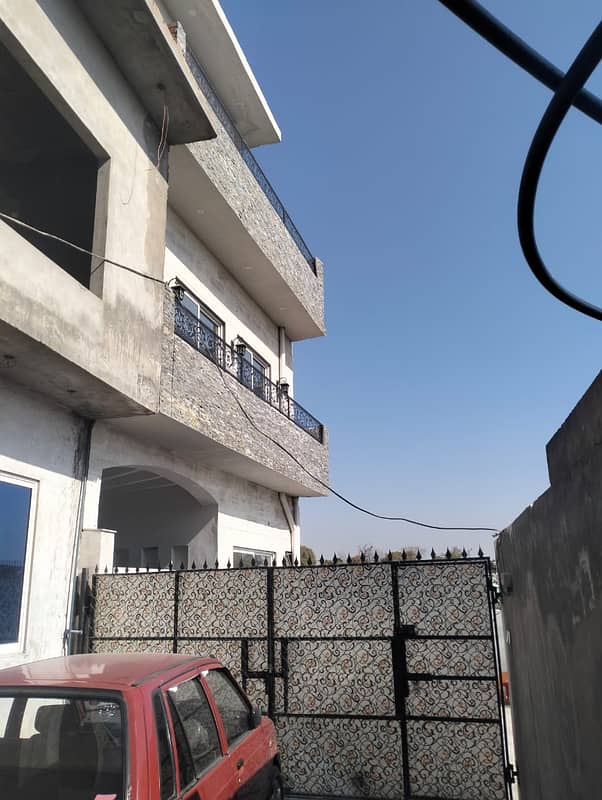 Ideal location solid construction 2