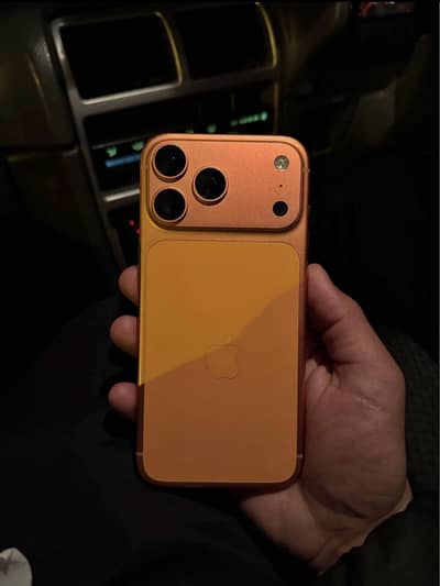 iPhone 17 Pro Max – Cosmic Orange – 9/10 Condition