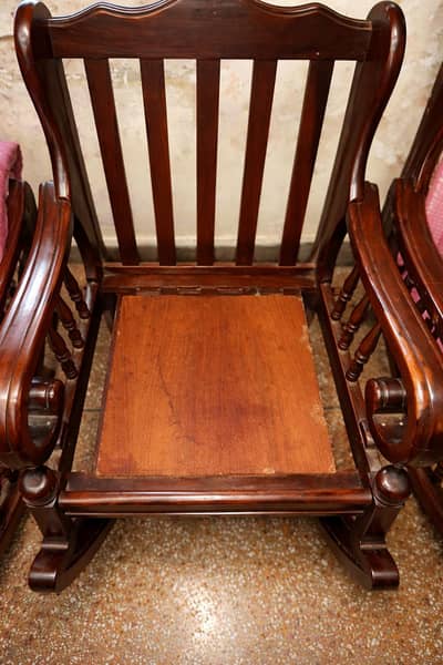 Budget Sofa for Sale – Used Condition