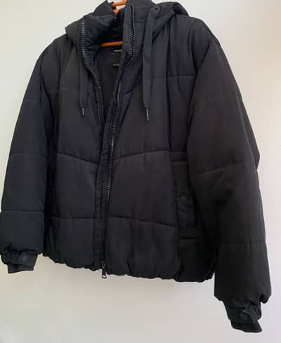 Pull & Bear Black Puffer Jacket