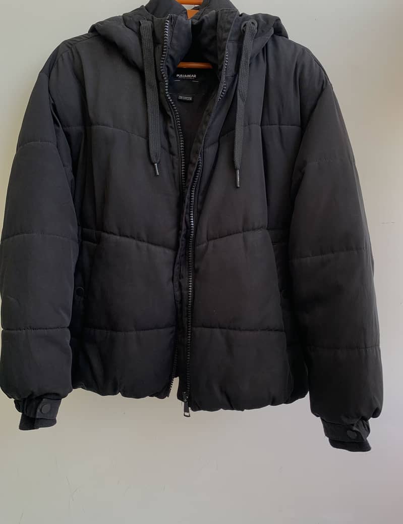 Pull & Bear Black Puffer Jacket 4