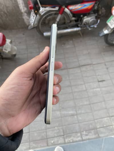 vivo y36 8 256 all ok phone hai 03191635619