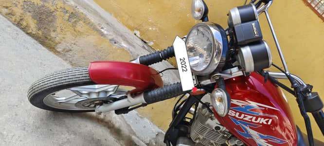 Suzuki Gs 150 2022 outclass condition.