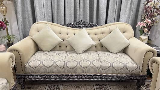 Elegant Cream & Silver Classic Sofa Set – 3+1+1 Seater