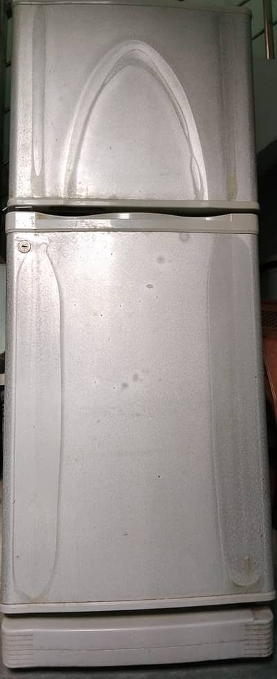 Dawlance Fridge for Sale (Good Working)