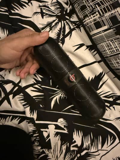 Beats pill original speaker